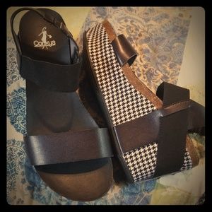 Houndstooth corkys wedges